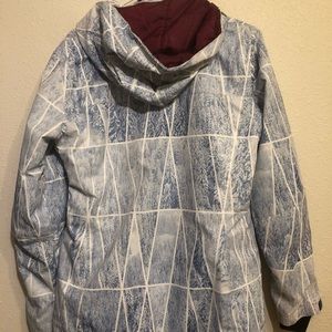 Roxy snowboarding jacket, Womens Large, snow trees.